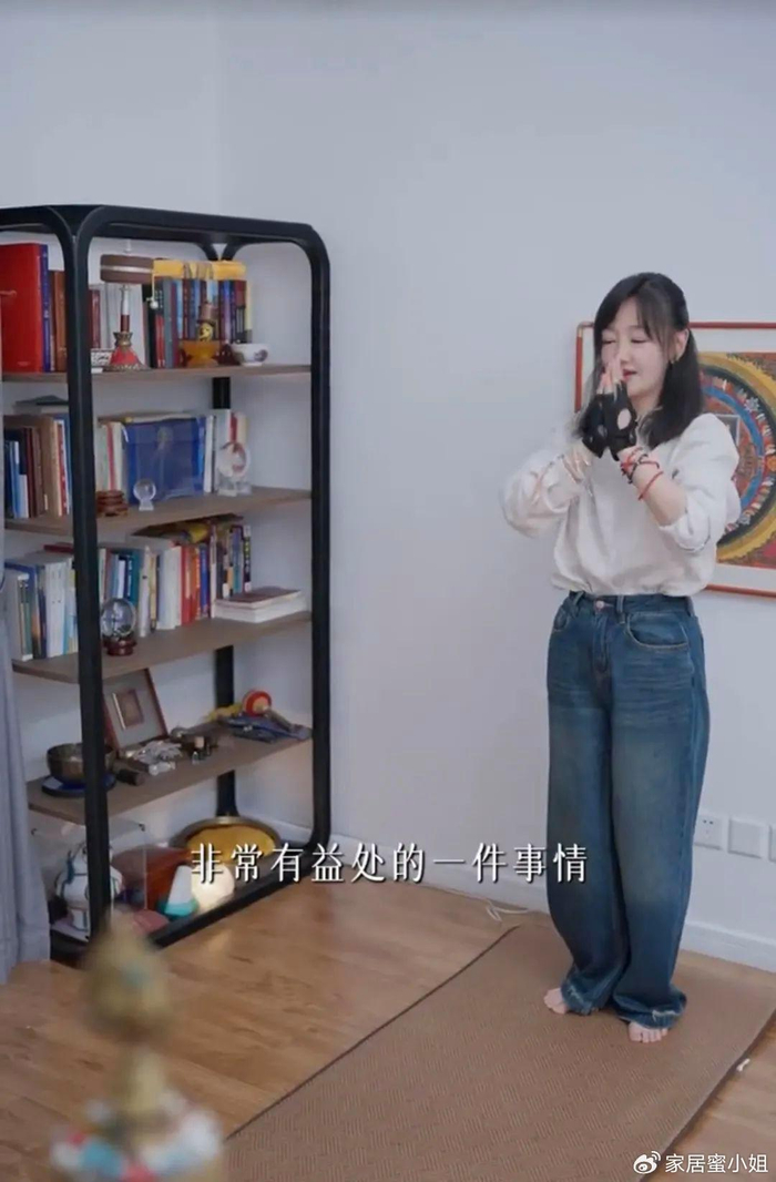 《47岁“薛佳凝”晒家居照,仅“一佛堂”就圈粉无数,那叫一个高级》配图 16 《47岁“薛佳凝”晒家居照,仅“一佛堂”就圈粉无数,那叫一个高级》配图 16