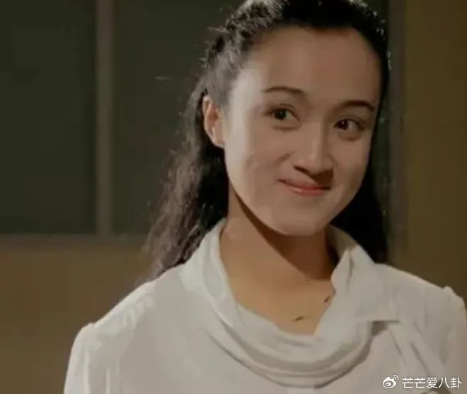 《老戏骨杨昆:因4.5万物业费被告,无儿无女每月工资仅有2500元》配图 4 《老戏骨杨昆:因4.5万物业费被告,无儿无女每月工资仅有2500元》配图 4