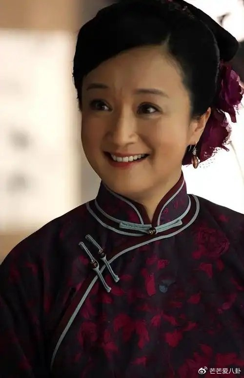 《老戏骨杨昆:因4.5万物业费被告,无儿无女每月工资仅有2500元》配图 8 《老戏骨杨昆:因4.5万物业费被告,无儿无女每月工资仅有2500元》配图 8