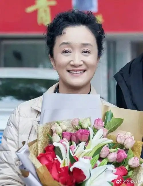 《老戏骨杨昆:因4.5万物业费被告,无儿无女每月工资仅有2500元》配图 29 《老戏骨杨昆:因4.5万物业费被告,无儿无女每月工资仅有2500元》配图 29
