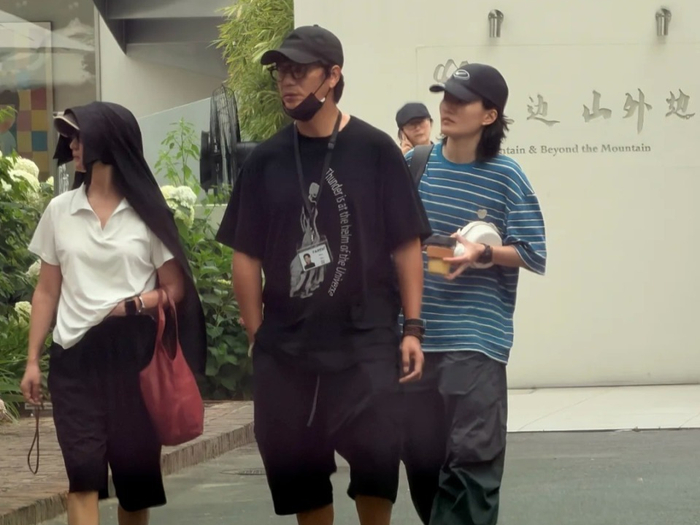 《陈坤零点卡点为周迅庆生，连续16年从未中断，曾辟谣西藏领证结婚》配图 3