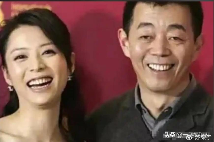 《结婚 32 年后，蒋雯丽夫妇如今怎样》配图 12