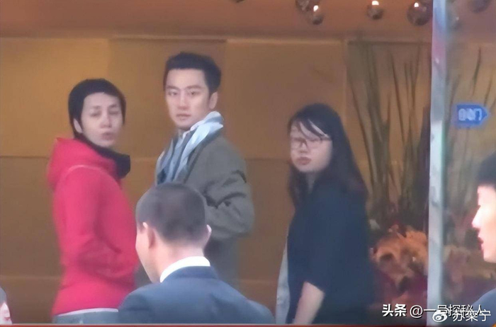 《结婚 32 年后，蒋雯丽夫妇如今怎样》配图 17