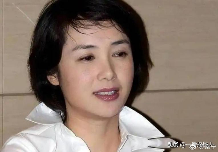 《结婚 32 年后，蒋雯丽夫妇如今怎样》配图 28