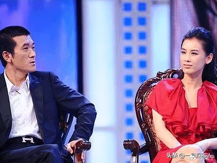 《新欢不保?杨子家族被曝丑闻,和黄圣依离婚真实目的恐藏不住了》配图 11 《新欢不保?杨子家族被曝丑闻,和黄圣依离婚真实目的恐藏不住了》配图 11
