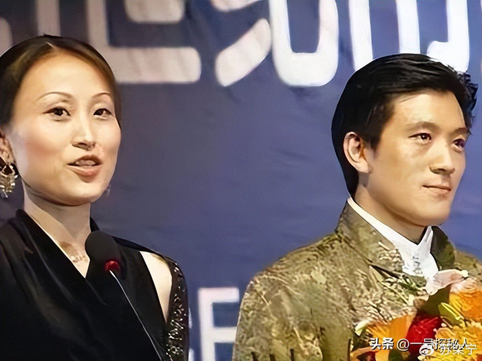 《新欢不保?杨子家族被曝丑闻,和黄圣依离婚真实目的恐藏不住了》配图 38 《新欢不保?杨子家族被曝丑闻,和黄圣依离婚真实目的恐藏不住了》配图 38