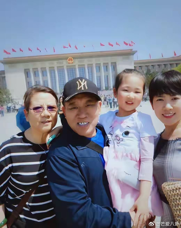 《被长相耽误的好演员杜旭东,戏里招人恨,戏外护女无数人称赞》配图 18 《被长相耽误的好演员杜旭东,戏里招人恨,戏外护女无数人称赞》配图 18