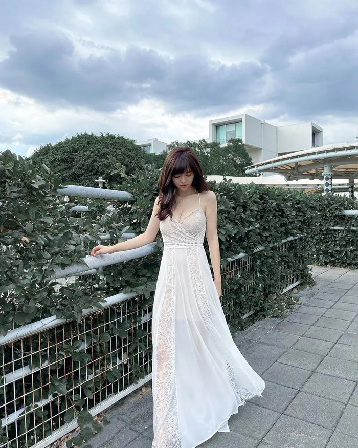 《可纯可欲娃娃脸！158cm童颜配34E沙漏，琵琶女神的反差美学暴击！》配图 9