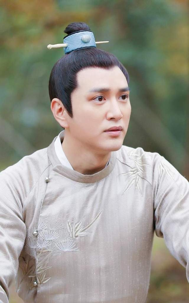 《王仁君没及时回复赵丽颖?裤子太紧没带手机,知否剧组一直有联系》配图 4 《王仁君没及时回复赵丽颖?裤子太紧没带手机,知否剧组一直有联系》配图 4