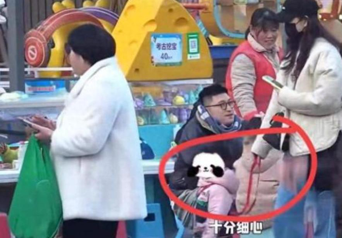 《王鸥曝独自养育孩子,不希望占用公共资源,给孩子安静的成长空间》配图 3 《王鸥曝独自养育孩子,不希望占用公共资源,给孩子安静的成长空间》配图 3