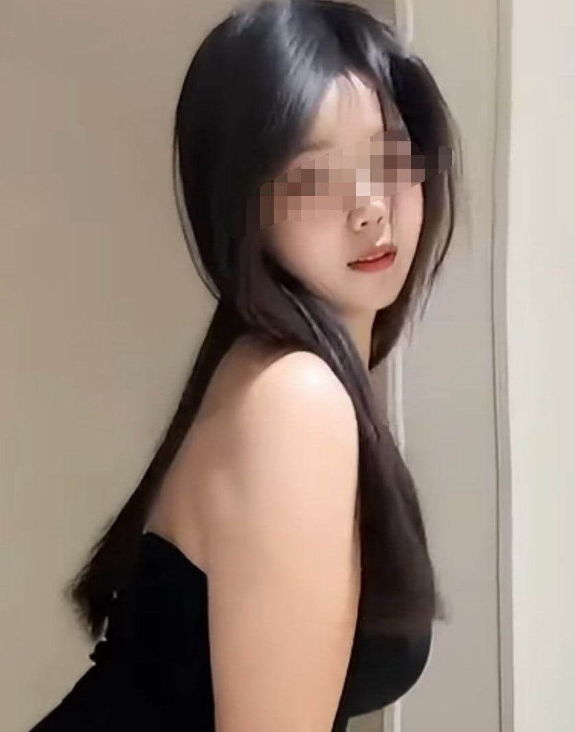 《极品性感人妻老公不在家难不住寂寞给情人酒店性爱，身材不错屁股又大又翘》配图 1