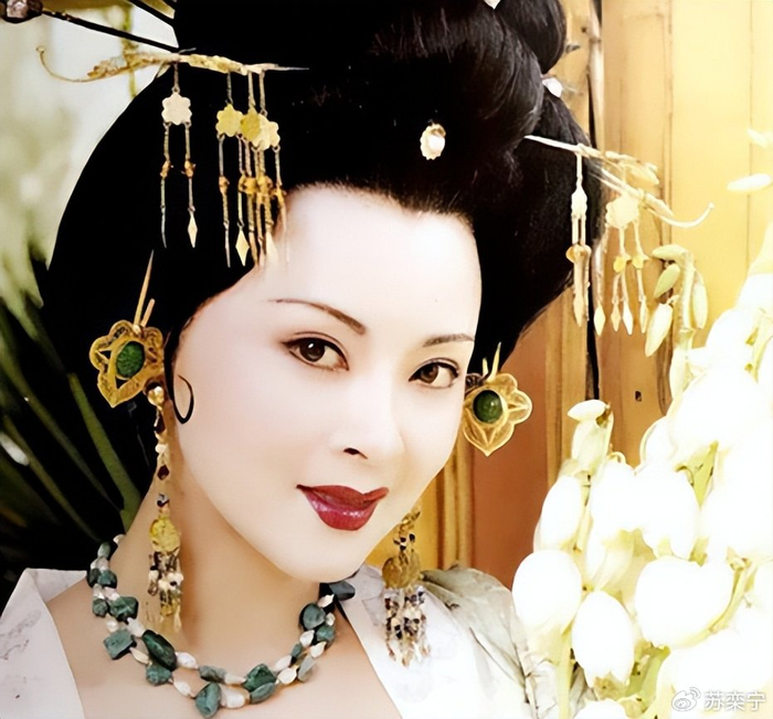 《回国五天后安详离世,生前花20万美元盖学校,弥留之际包机回中国》配图 6 《回国五天后安详离世,生前花20万美元盖学校,弥留之际包机回中国》配图 6