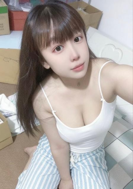 《丰满朵朵老师》配图 3 《丰满朵朵老师》配图 3