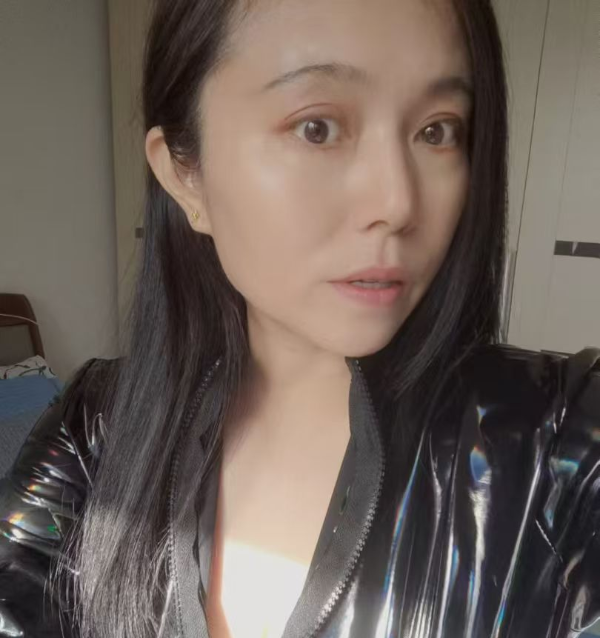 《朝阳大奶骚熟女》配图 2 《朝阳大奶骚熟女》配图 2