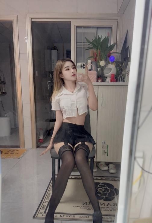 《高颜值美奶可可》配图 4 《高颜值美奶可可》配图 4