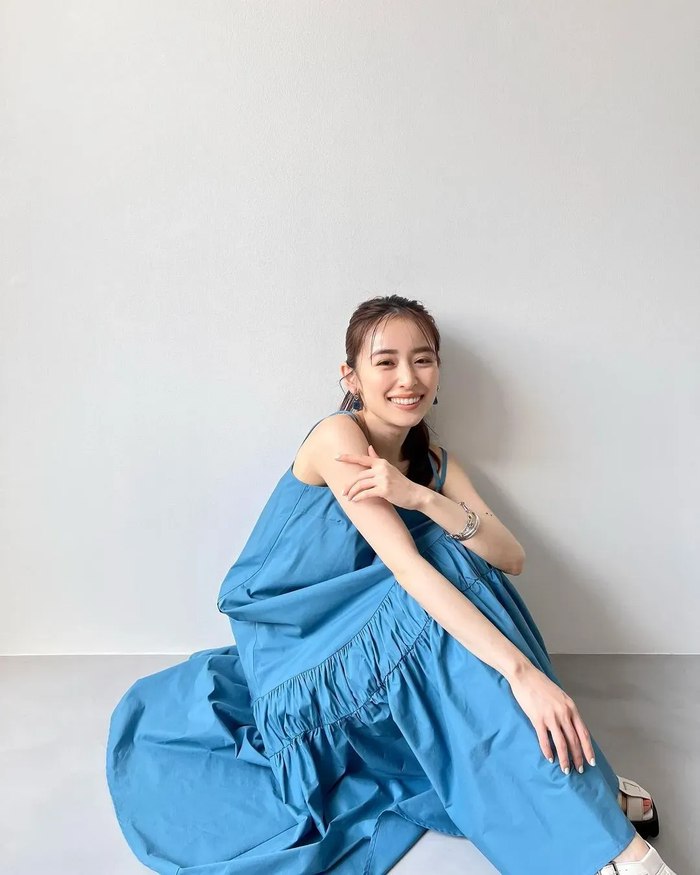《真人版娜美,81-57-83三围!动漫级黄金腰臀美感,美貌专一双在线》配图 20 《真人版娜美,81-57-83三围!动漫级黄金腰臀美感,美貌专一双在线》配图 20