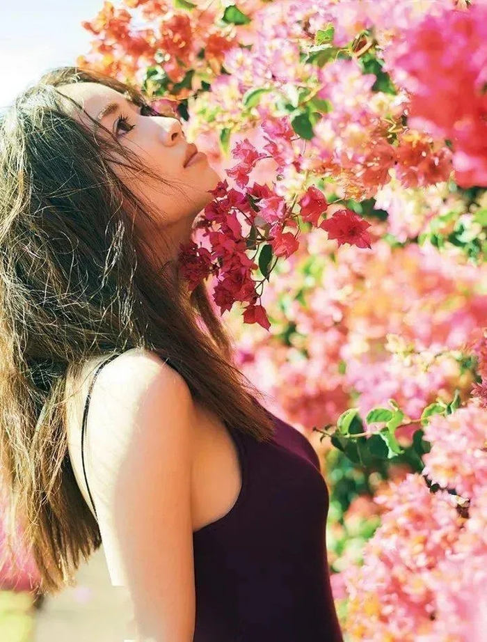 《真人版娜美,81-57-83三围!动漫级黄金腰臀美感,美貌专一双在线》配图 33 《真人版娜美,81-57-83三围!动漫级黄金腰臀美感,美貌专一双在线》配图 33