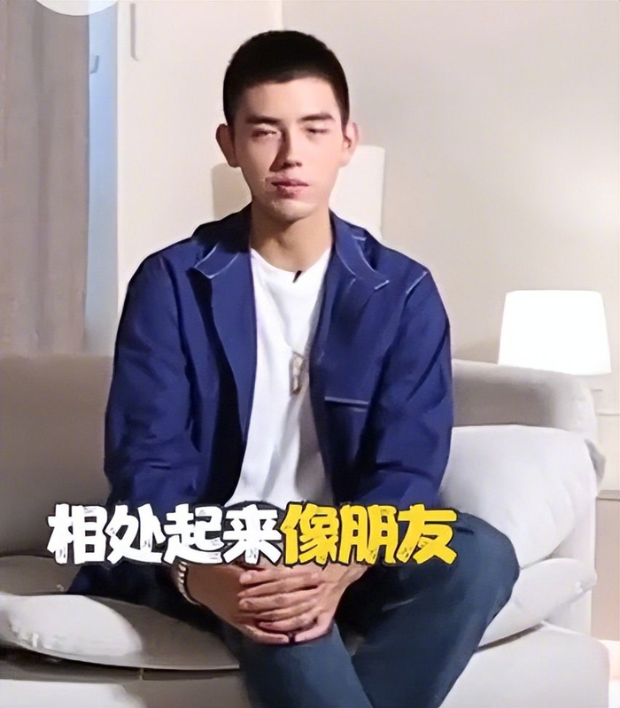 《陈飞宇国庆档演二代获赞,口碑逆袭,给狼狈的张若昀上了一课》配图 29 《陈飞宇国庆档演二代获赞,口碑逆袭,给狼狈的张若昀上了一课》配图 29