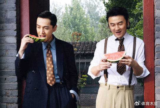 《WFilm中文版胡同大片：雷佳音胡歌，四十年胡同对峙》配图 1