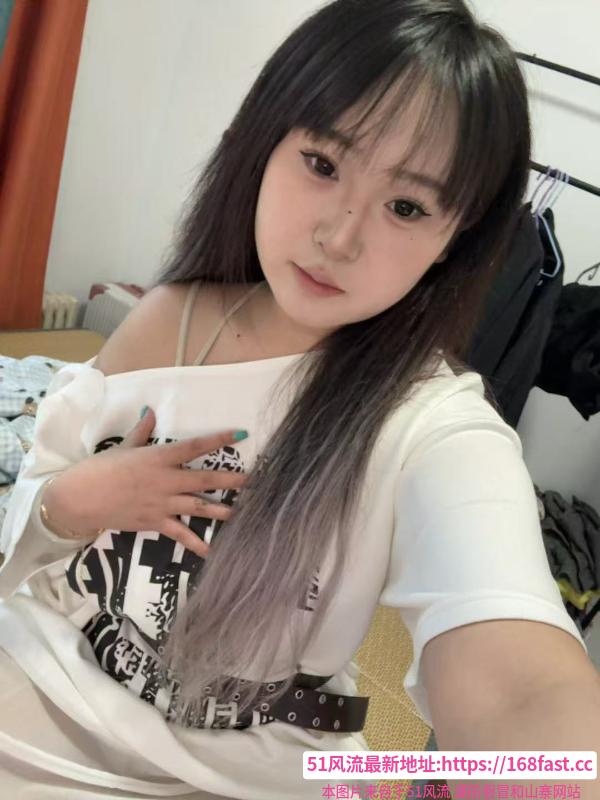 《铁西婴儿肥小妖精》配图 3 《铁西婴儿肥小妖精》配图 3