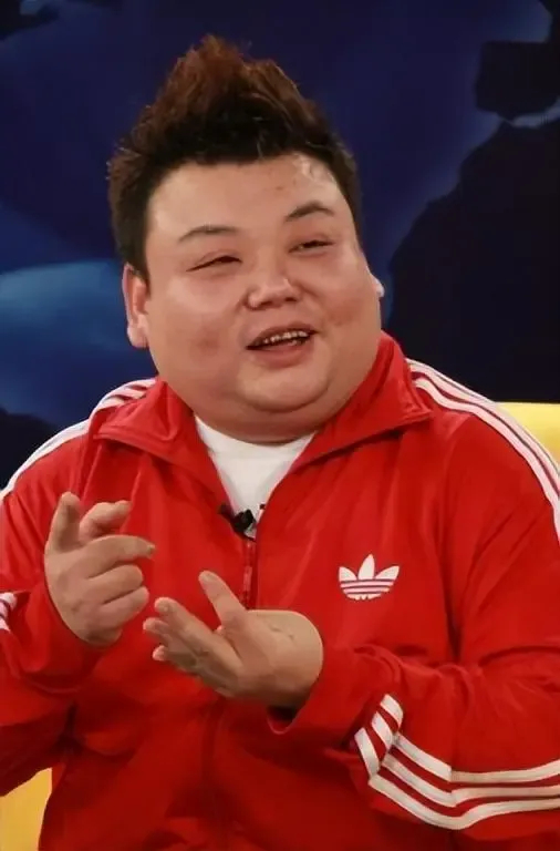 《50岁刘刚近况曝光!曾娶美妻方蓓蓓育两子,离婚10年依旧孤身一人》配图 5 《50岁刘刚近况曝光!曾娶美妻方蓓蓓育两子,离婚10年依旧孤身一人》配图 5
