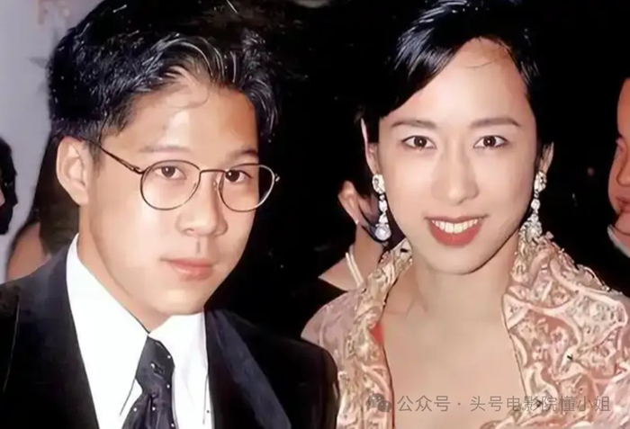 《2026香港小姐选出,无人在意!霍启刚拒当评委,早已不是豪门的菜》配图 9 《2026香港小姐选出,无人在意!霍启刚拒当评委,早已不是豪门的菜》配图 9