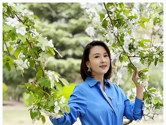 《47岁张蕾现状: 把父母接北京孝敬, 实现经济自由, 陪老人旅游很自在》配图 2 《47岁张蕾现状: 把父母接北京孝敬, 实现经济自由, 陪老人旅游很自在》配图 2