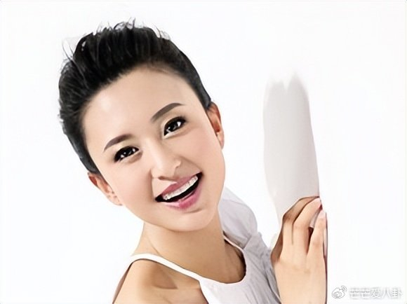 《47岁张蕾现状: 把父母接北京孝敬, 实现经济自由, 陪老人旅游很自在》配图 4 《47岁张蕾现状: 把父母接北京孝敬, 实现经济自由, 陪老人旅游很自在》配图 4