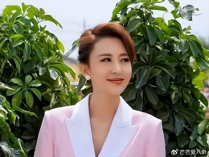 《47岁张蕾现状: 把父母接北京孝敬, 实现经济自由, 陪老人旅游很自在》配图 11 《47岁张蕾现状: 把父母接北京孝敬, 实现经济自由, 陪老人旅游很自在》配图 11