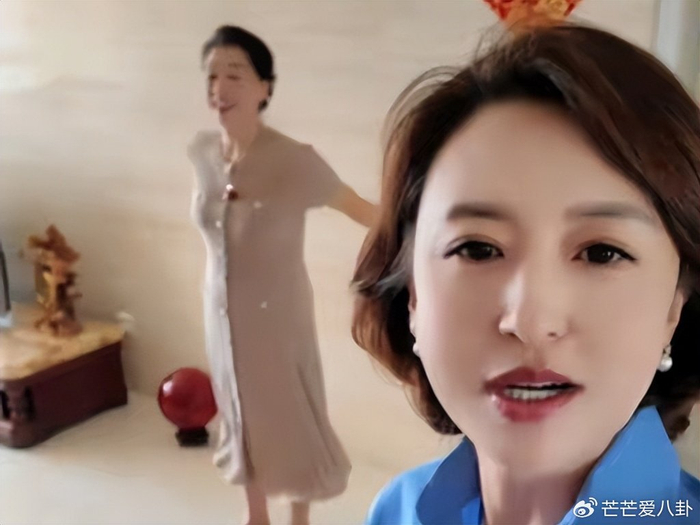 《47岁张蕾现状: 把父母接北京孝敬, 实现经济自由, 陪老人旅游很自在》配图 15 《47岁张蕾现状: 把父母接北京孝敬, 实现经济自由, 陪老人旅游很自在》配图 15