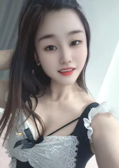 《技术型黑丝骚妇》配图 2 《技术型黑丝骚妇》配图 2