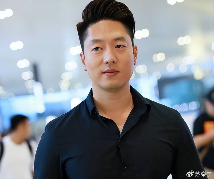 《姚晨官宣离婚不到24小时,唐一菲当年那口气终于顺了》配图 17 《姚晨官宣离婚不到24小时,唐一菲当年那口气终于顺了》配图 17