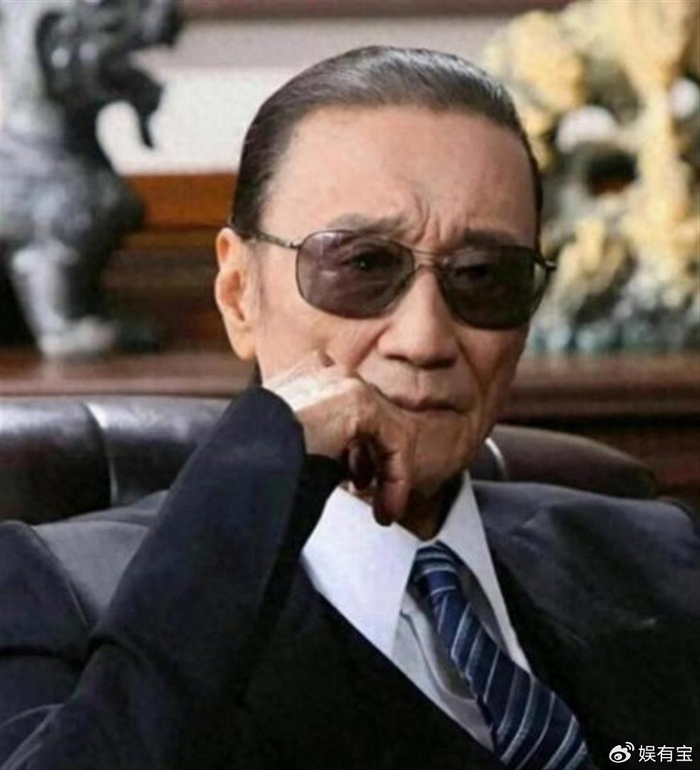 《谢贤遗嘱没写王菲名字,网友说他根本不认这个儿媳》配图 5 《谢贤遗嘱没写王菲名字,网友说他根本不认这个儿媳》配图 5