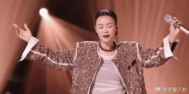 《北京演唱会这天，人情冷暖、江湖地位，在那英身上展现得淋漓尽致》配图 4