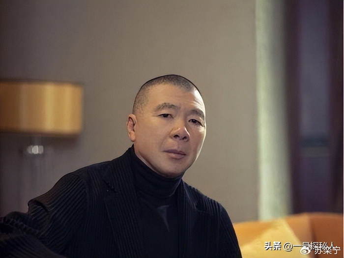 《演都不演？徐帆回应离婚 9 个月后，冯小刚近况曝光，心思藏不住了》配图 4