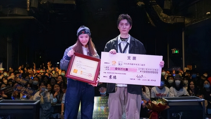 《63岁刘欢才病逝，遗产分配就成焦点，名下版权、别墅等资产被曝光》配图 20