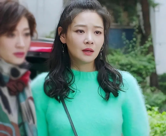 《41岁王维唯近况曝光!多次搭档张嘉益演夫妻,如今婚恋成谜惹人唏嘘》配图 9 《41岁王维唯近况曝光!多次搭档张嘉益演夫妻,如今婚恋成谜惹人唏嘘》配图 9
