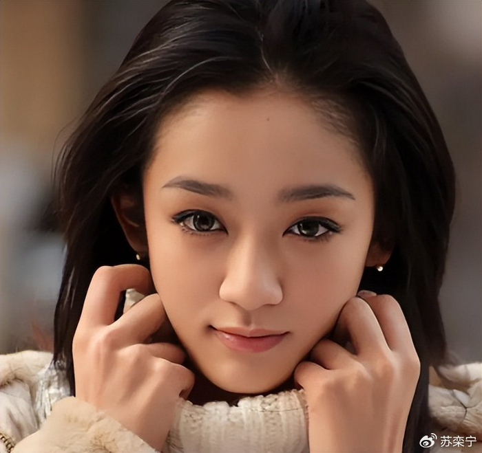 《原来他俩是父女，女儿是美女演员，父亲是老戏骨，他68岁仍是单身》配图 14