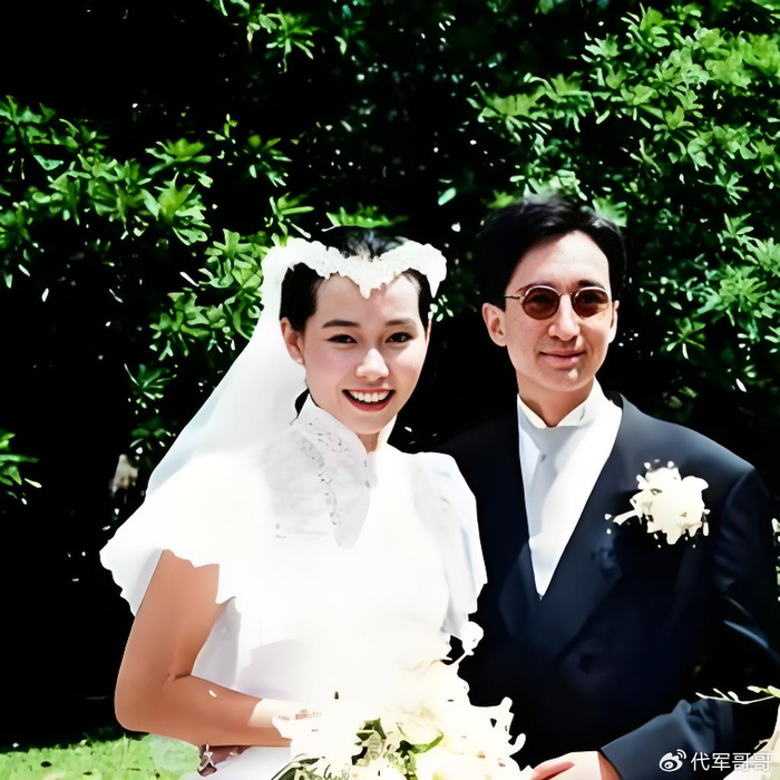 《63岁叶童近况曝光!嫁陈国熹38年没生孩子,如今尽情享受丁克生活》配图 1 《63岁叶童近况曝光!嫁陈国熹38年没生孩子,如今尽情享受丁克生活》配图 1