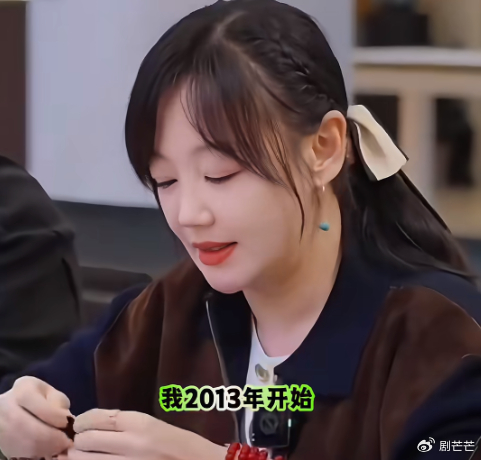 《48岁薛佳凝现状：《我不是大师》演男主继母，心态好没压力让人羡慕》配图 18