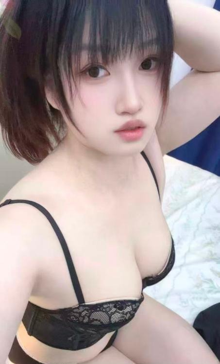 《张江皮肤白暂小情人》配图 4