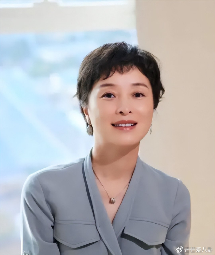 《吴越不忍了,坦诚和雷佳音真实关系,她和辛柏青结婚传闻早已说透》配图 25 《吴越不忍了,坦诚和雷佳音真实关系,她和辛柏青结婚传闻早已说透》配图 25