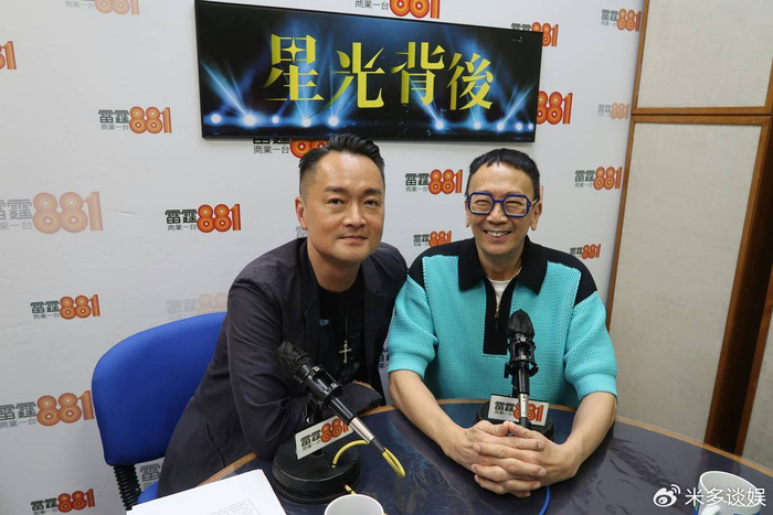 《70岁香港知名男星庆结婚45周年,与初恋太太放闪,入行多年零绯闻》配图 6 《70岁香港知名男星庆结婚45周年,与初恋太太放闪,入行多年零绯闻》配图 6