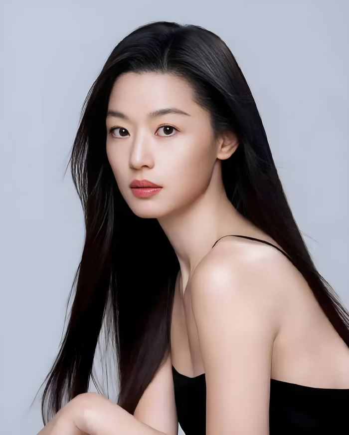 《44岁全智贤近况曝光!嫁给崔俊赫生下2个儿子,如今婚姻生活很幸福》配图 1 《44岁全智贤近况曝光!嫁给崔俊赫生下2个儿子,如今婚姻生活很幸福》配图 1