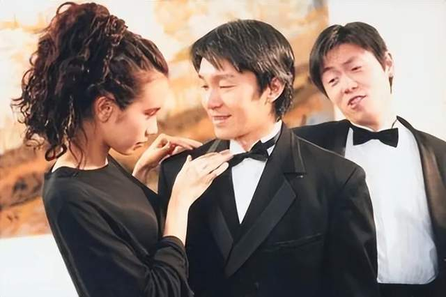 《几十个美女在侧,却无一是爱人,细解周星驰曾经的四段感情》配图 12 《几十个美女在侧,却无一是爱人,细解周星驰曾经的四段感情》配图 12