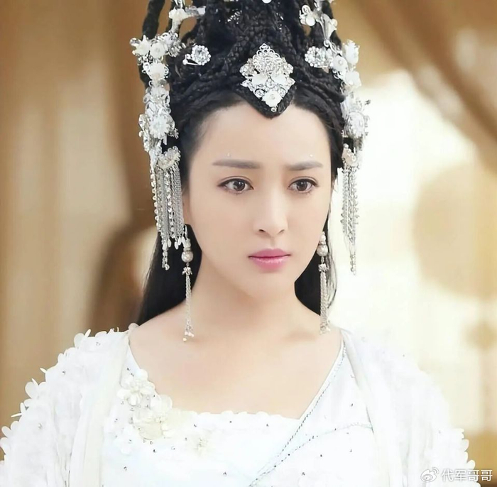 《40岁甘婷婷近况曝光!因演潘金莲恋情告吹,如今美貌依旧却还单身》配图 7 《40岁甘婷婷近况曝光!因演潘金莲恋情告吹,如今美貌依旧却还单身》配图 7