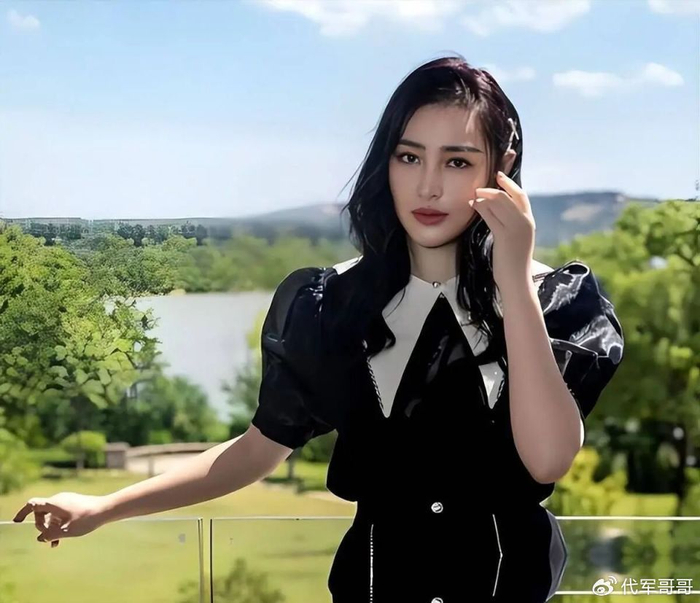 《40岁甘婷婷近况曝光!因演潘金莲恋情告吹,如今美貌依旧却还单身》配图 8 《40岁甘婷婷近况曝光!因演潘金莲恋情告吹,如今美貌依旧却还单身》配图 8