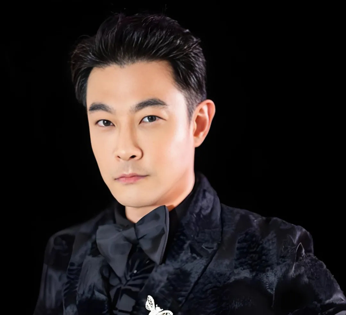 《“牵手门”16年后，当年哭着说“我是受害者”的黄维德，如今怎样了？》配图 1