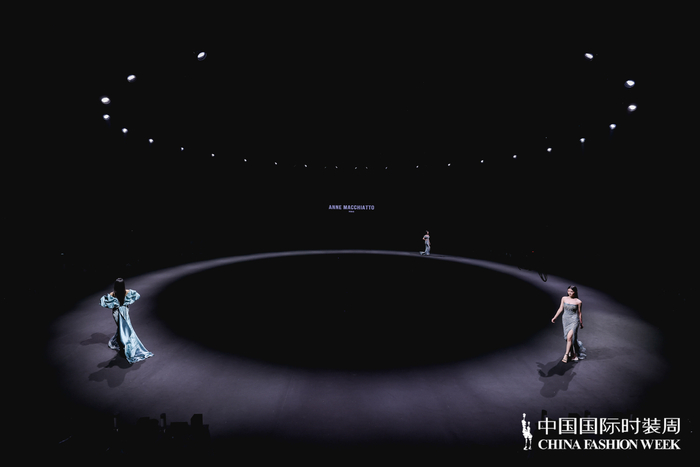 《2026模特之星大赛完美收官，60位新星耀动中国国际时装周》配图 32