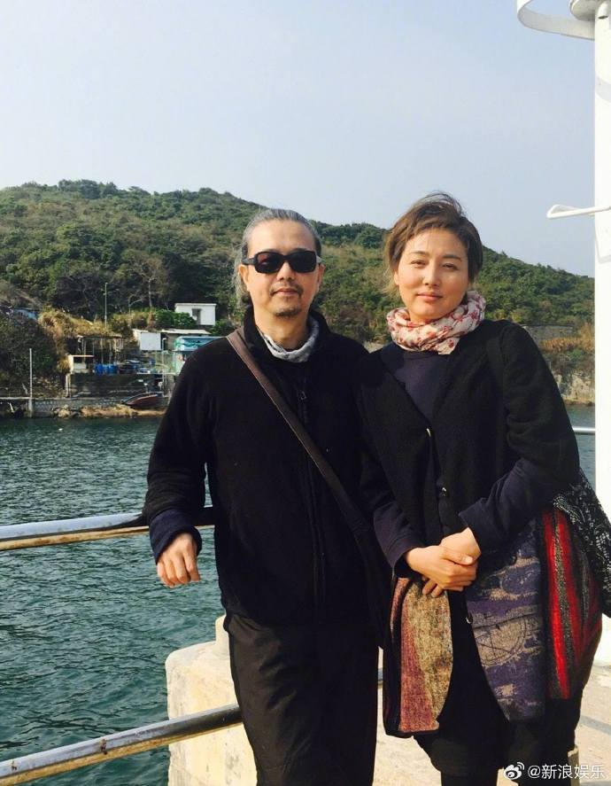 《张延张锦程已低调离婚,结束逾20年婚姻,男方用短讯“是!”确认》配图 3 《张延张锦程已低调离婚,结束逾20年婚姻,男方用短讯“是!”确认》配图 3